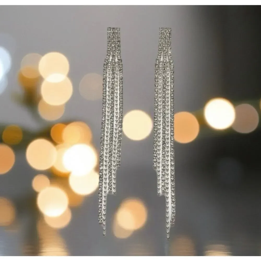 🧚🏻‍♀️ Rhinestone Fringe Earrings Silver 4” Dangle Statement Hypoallergenic NIP